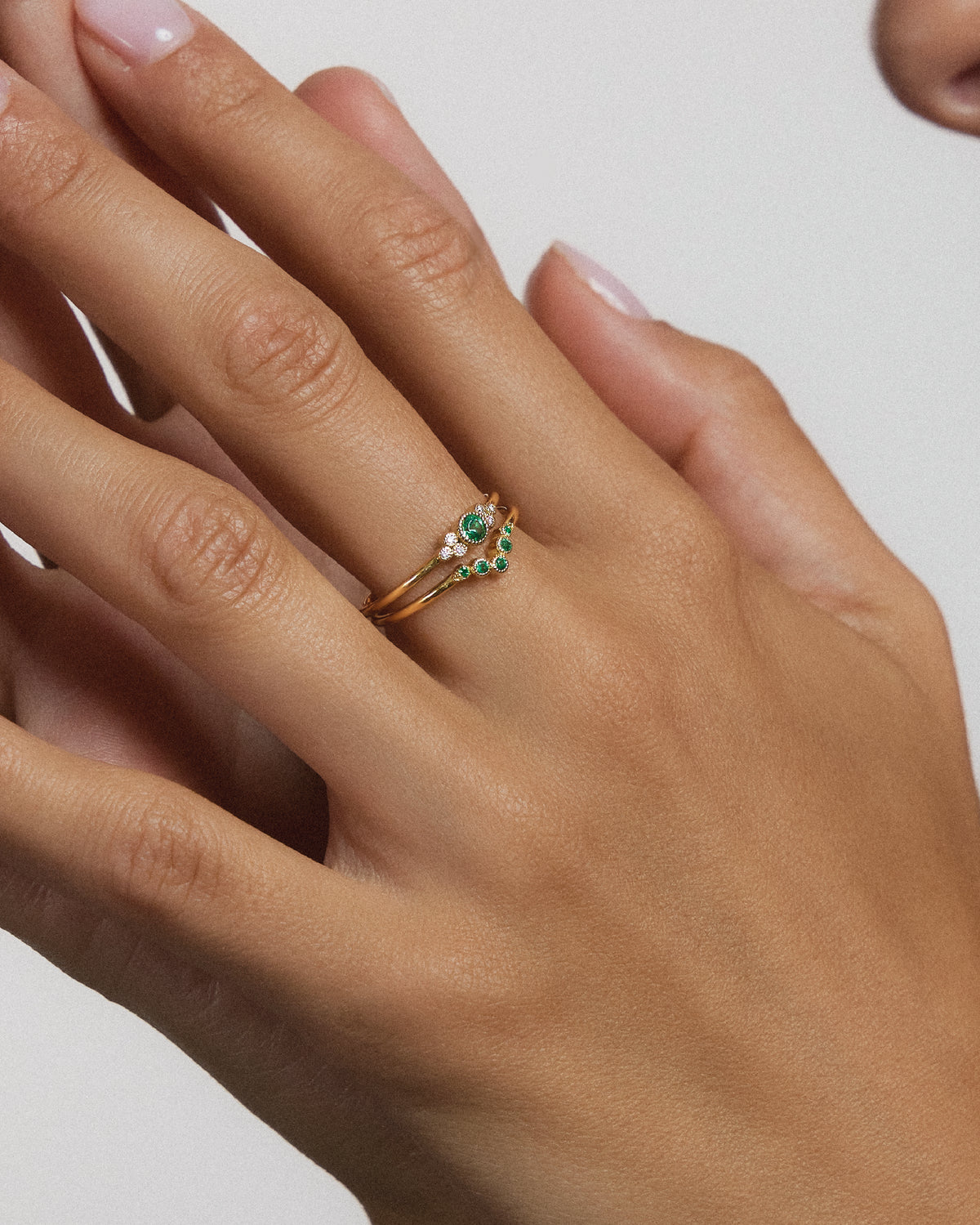 Bague Bloom vintage en or et pierres précieuses