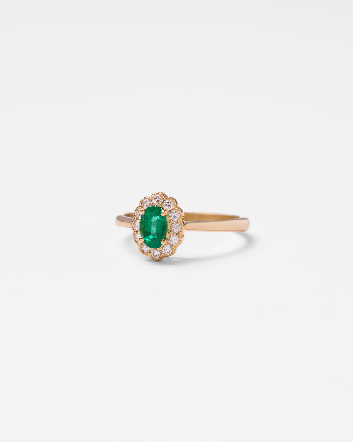 Bague marguerite en or et pierres précieuses